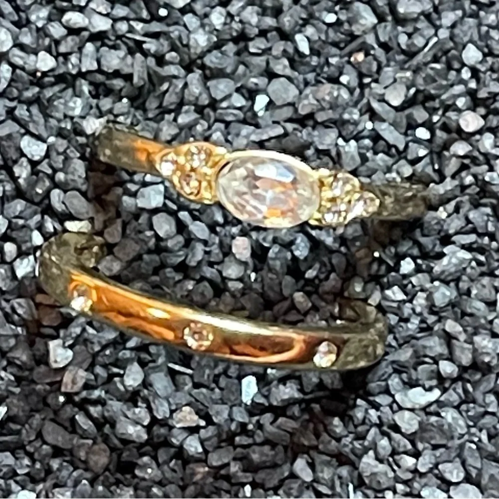 Gold Tone‎ & Rhinestones Band Ring Set Size 6.5